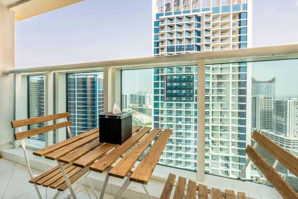 In Damac Maison Prive Business Bay - High Floor