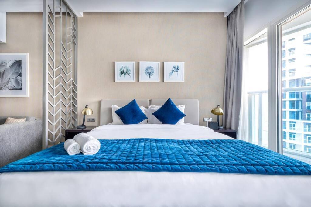 In Damac Maison Prive Business Bay - High Floor Apartment